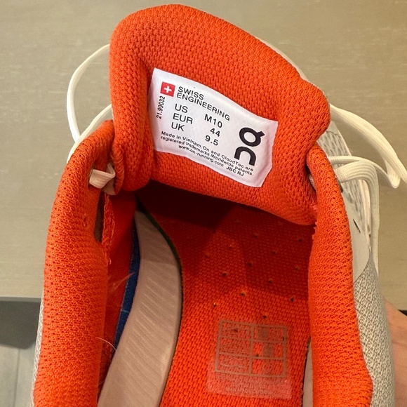 Mens On Running Cloudflyer | size 10 | gray/orange - Picture 6 of 9